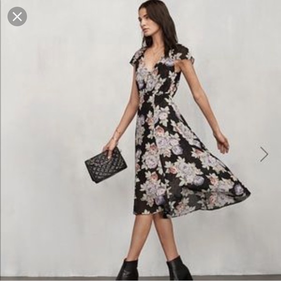 Reformation Dresses & Skirts - Reformation Soriano Dress